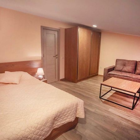 Mariele Apartment In The Heart Of Old Tbilisi Bagian luar foto